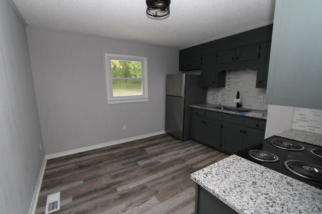 594 5th Ave, N, Lewisburg, TN 37091