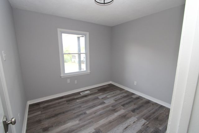 594 5th Ave, N, Lewisburg, TN 37091