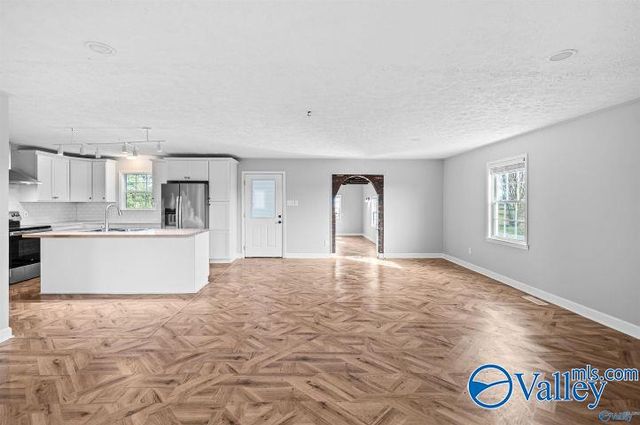 21528 Edgewood Road, Athens, AL 35614