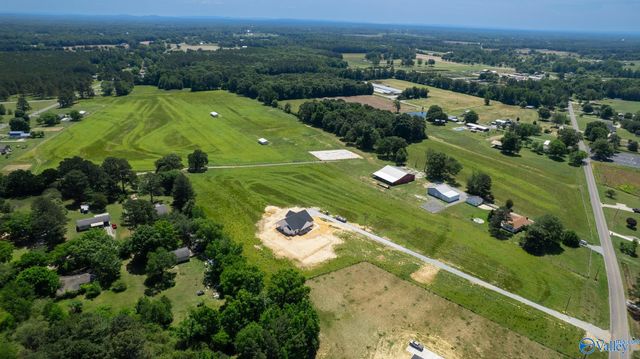 21528 Edgewood Road, Athens, AL 35614