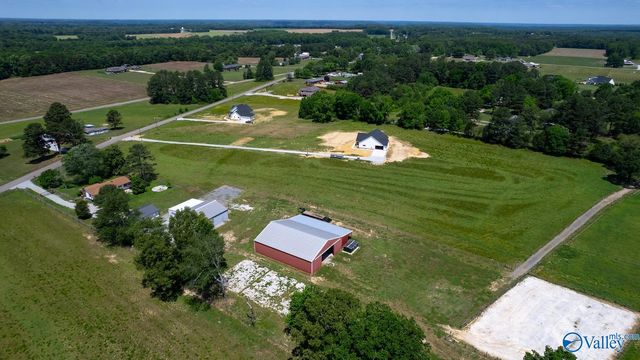 21528 Edgewood Road, Athens, AL 35614