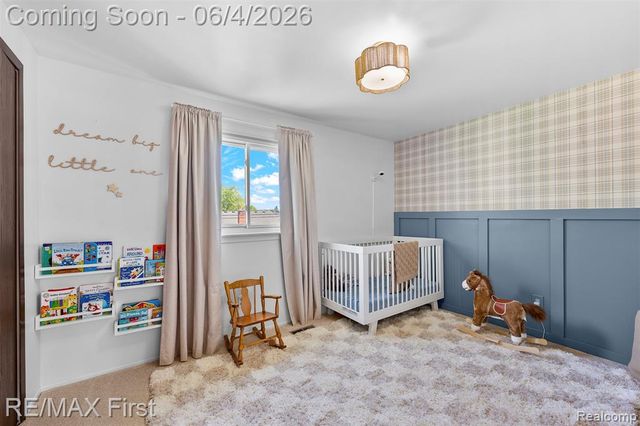 26376 Lawrence Drive, Dearborn Heights, MI 48127