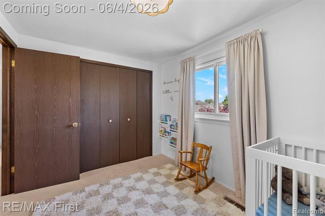 26376 Lawrence Drive, Dearborn Heights, MI 48127