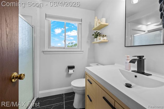 26376 Lawrence Drive, Dearborn Heights, MI 48127