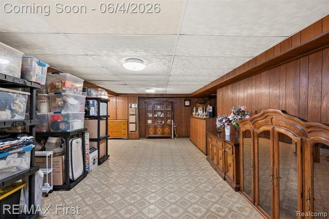 26376 Lawrence Drive, Dearborn Heights, MI 48127