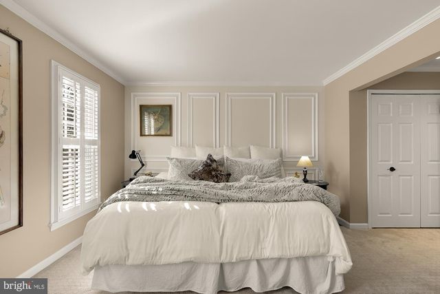 11688 STOCKBRIDGE LN, Reston, VA 20194