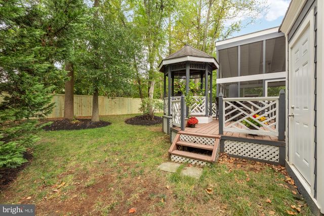 11688 STOCKBRIDGE LN, Reston, VA 20194