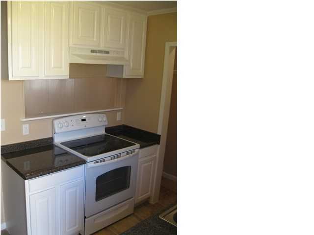 537 Hickory Avenue B, Niceville, FL 32578