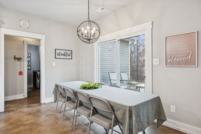 163 Walnut Grove Rd, Dover, TN 37058