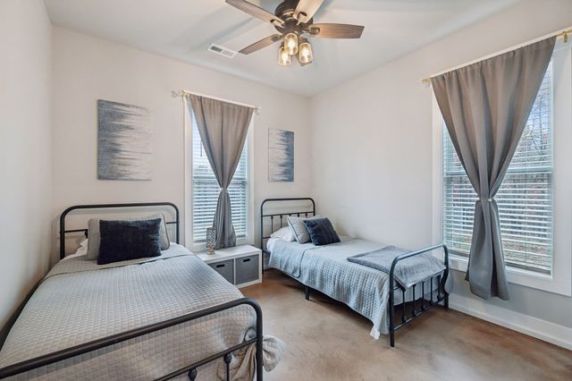 163 Walnut Grove Rd, Dover, TN 37058