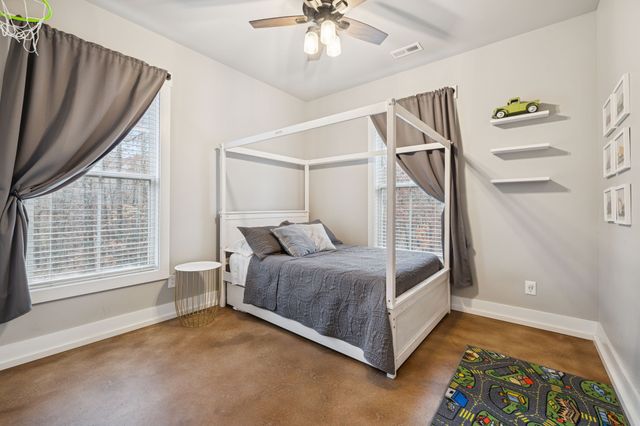 163 Walnut Grove Rd, Dover, TN 37058