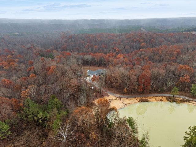 163 Walnut Grove Rd, Dover, TN 37058