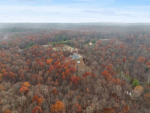 163 Walnut Grove Rd, Dover, TN 37058