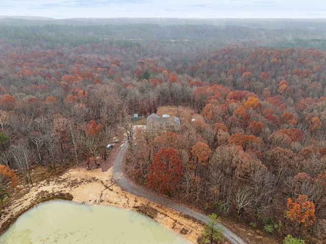 163 Walnut Grove Rd, Dover, TN 37058