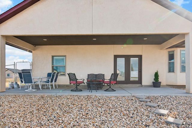 438 N Mitford Dr, Pueblo West, CO 81007