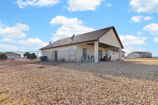 438 N Mitford Dr, Pueblo West, CO 81007