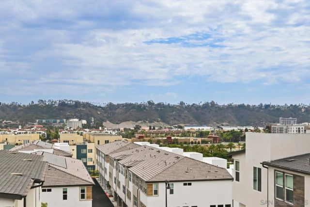 2702 Via Avella, San Diego, CA 92108