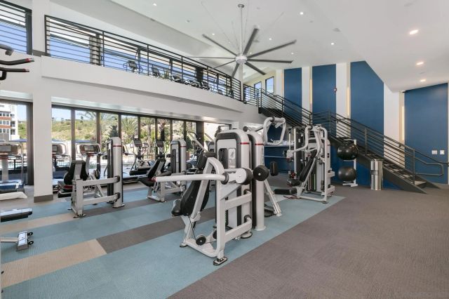 2702 Via Avella, San Diego, CA 92108