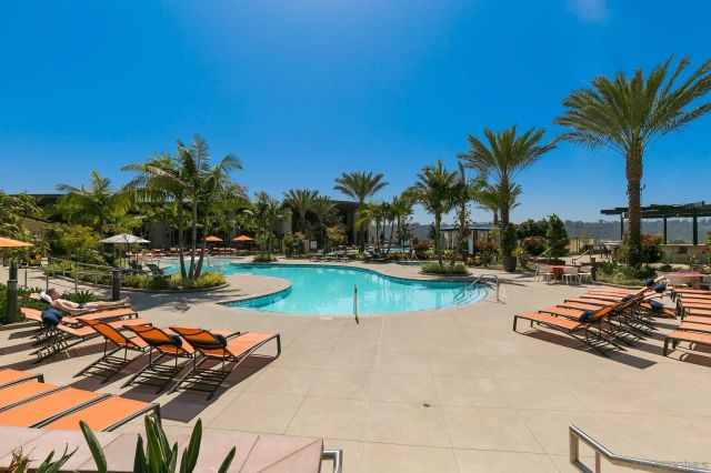 2702 Via Avella, San Diego, CA 92108