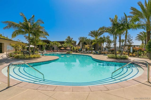 2702 Via Avella, San Diego, CA 92108