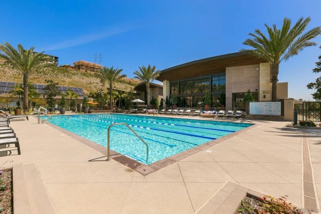 2702 Via Avella, San Diego, CA 92108