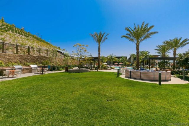 2702 Via Avella, San Diego, CA 92108