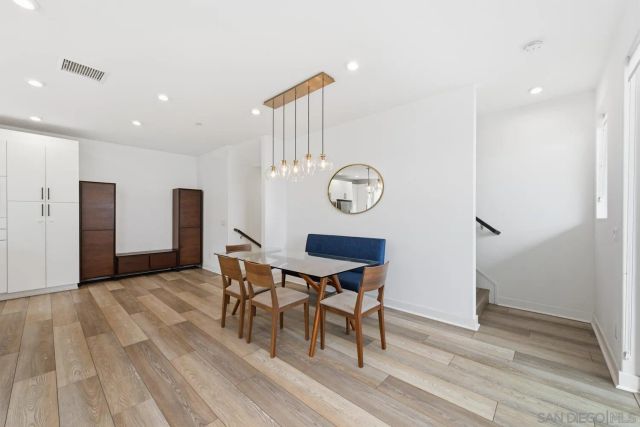 2702 Via Avella, San Diego, CA 92108