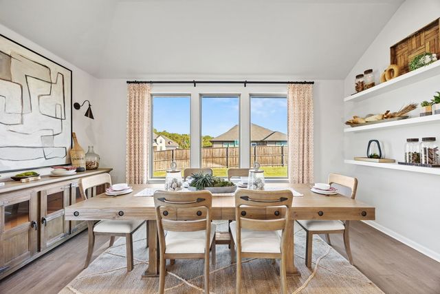 1427 Golden Meadow Drive, Van Alstyne, TX 75495