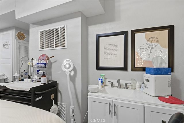 3256 Sterling, Corona, CA 92882