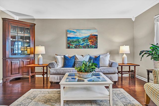 3375 Kelly LN, Roanoke, VA 24018