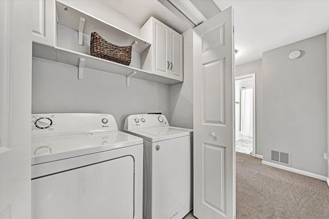 3375 Kelly LN, Roanoke, VA 24018