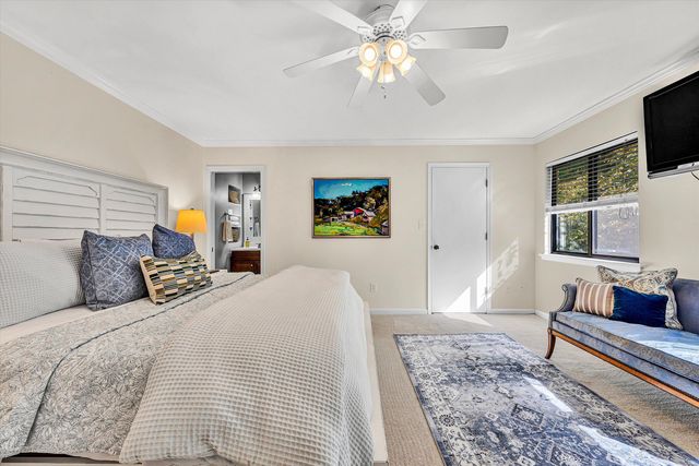 3375 Kelly LN, Roanoke, VA 24018