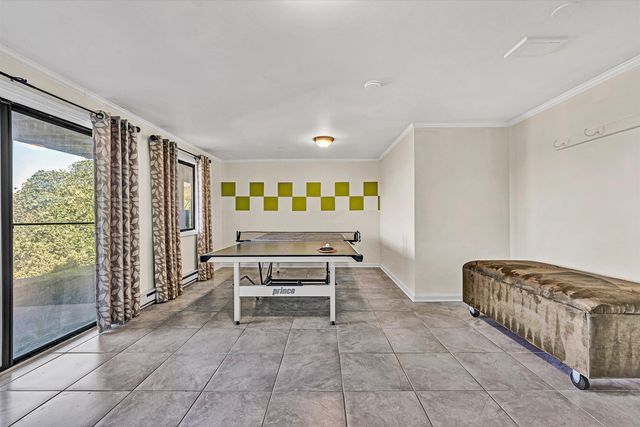 3375 Kelly LN, Roanoke, VA 24018