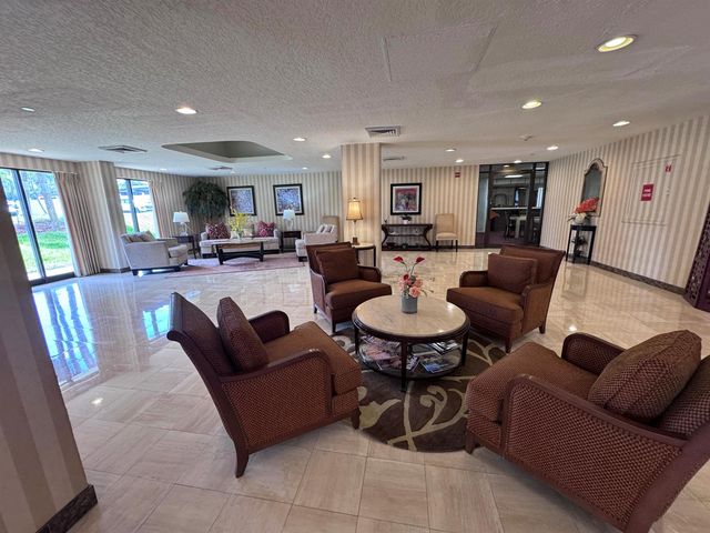 3031 N OCEAN Boulevard 708, Fort Lauderdale, FL 33308