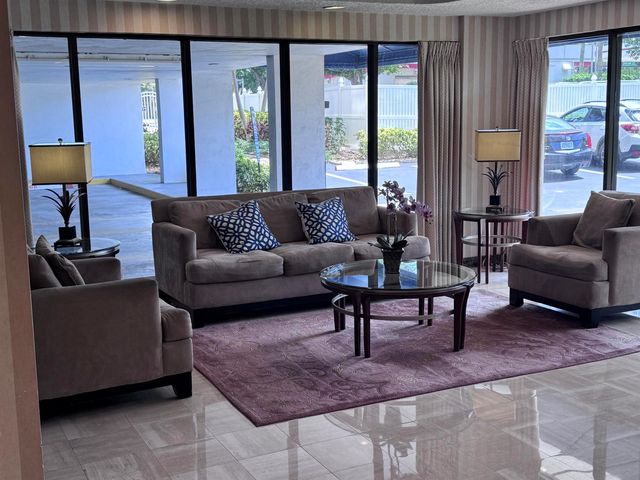3031 N OCEAN Boulevard 708, Fort Lauderdale, FL 33308