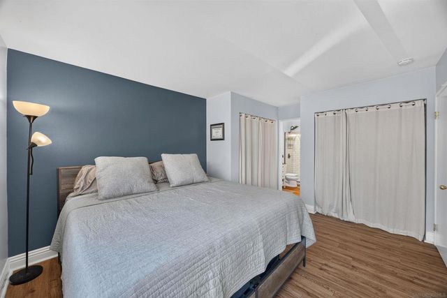 2850 Reynard Way 23, San Diego, CA 92103