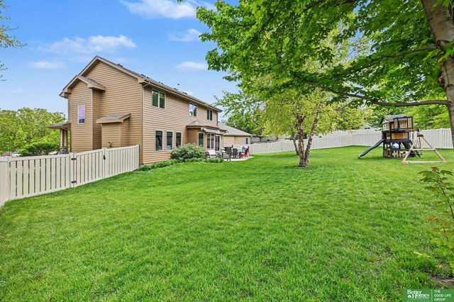 7422 S 198th Circle, Gretna, NE 68028