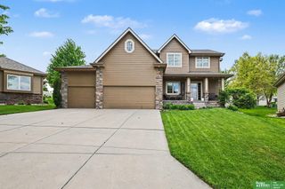 7422 S 198th Circle, Gretna, NE 68028