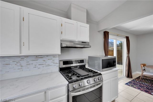 6862 Tiffollo Lane, Las Vegas, NV 89156