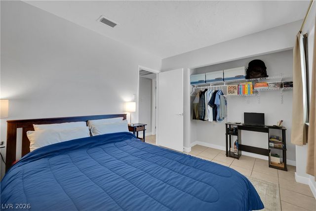 6862 Tiffollo Lane, Las Vegas, NV 89156