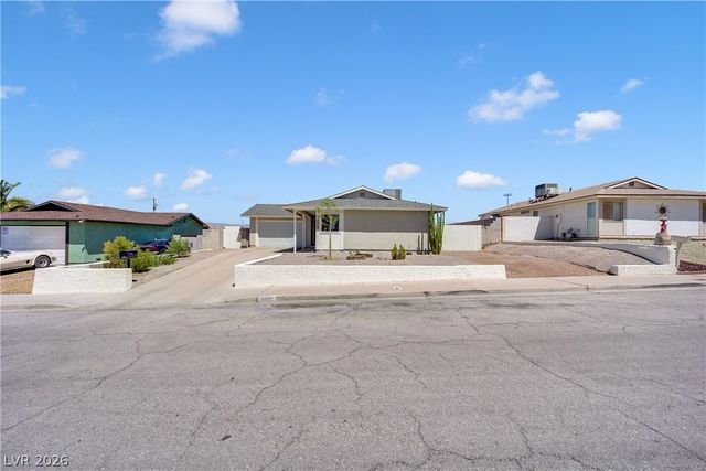 6862 Tiffollo Lane, Las Vegas, NV 89156