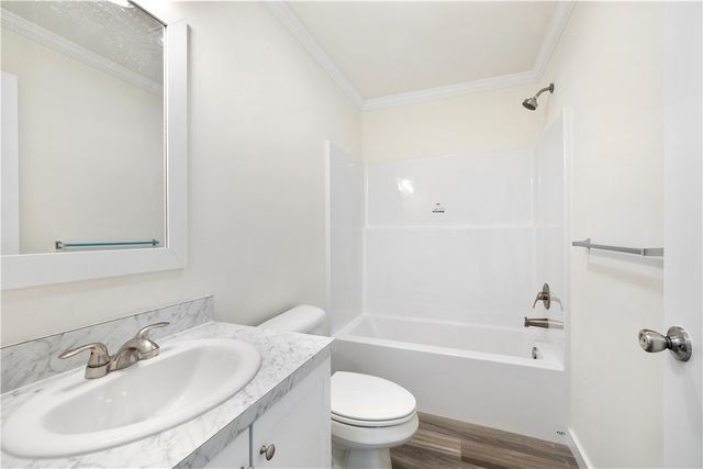 7 Hidea Way, Coventry, RI 02816