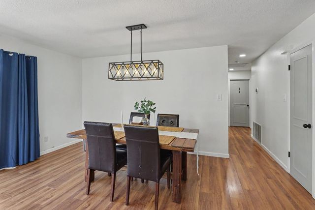 6373 Navion Dr, Citrus Heights, CA 95621