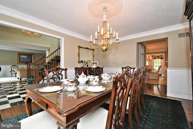 695 FRIAR DR, Yardley, PA 19067