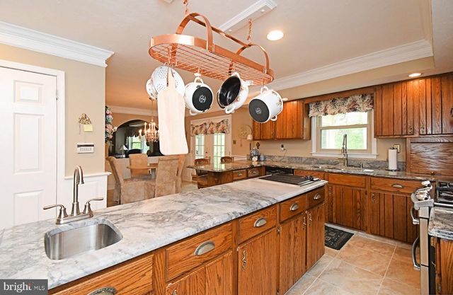 695 FRIAR DR, Yardley, PA 19067