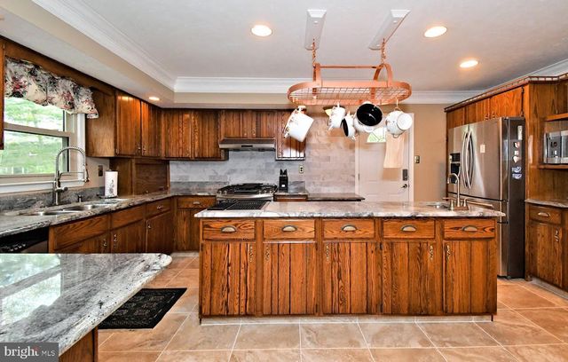 695 FRIAR DR, Yardley, PA 19067