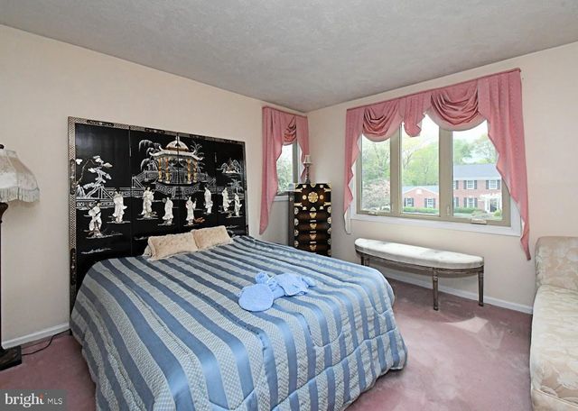 695 FRIAR DR, Yardley, PA 19067