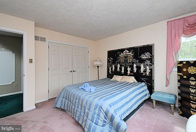 695 FRIAR DR, Yardley, PA 19067