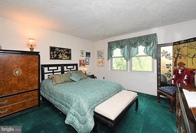 695 FRIAR DR, Yardley, PA 19067