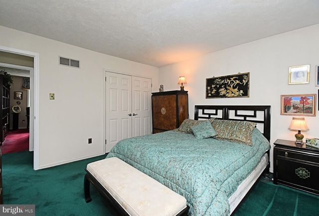 695 FRIAR DR, Yardley, PA 19067